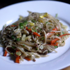 Dinner Tonight: Everyday Fried Noodles (Tian Tian Chao Mian)