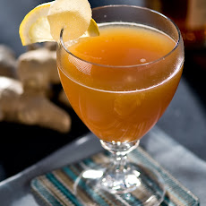 Hot Apple-Ginger Toddy