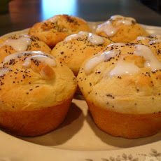 Lemon Poppy Seed Buttermilk Rolls