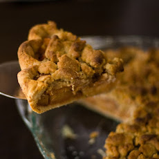 Quince and Cardamom Streusel Pie