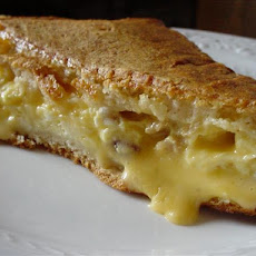 Bacon 'n Eggs Crescent Sandwich