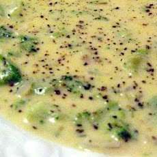 Cheesy Broccoli Soup