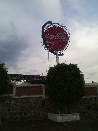 Espectacular Giratorio De La Coca Cola