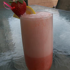 Sparkling Strawberry Lemonade