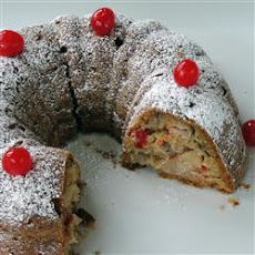 Yummy Apple Pound Cake