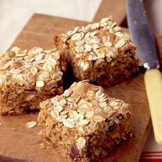 Oatmeal Bars with Dates and Walnuts