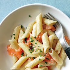 Penne with Cream, Smoked Salmon, and Chives