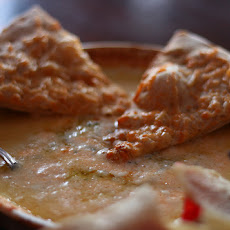 Very Creamy Cheese Dip for Nachos