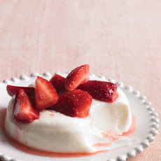 Buttermilk Creams with Strawberries