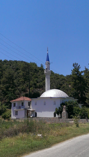 Çamlı Köyü Camii
