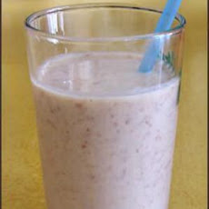 P'at Lassi (Indo-Korean Yogurt Drink)