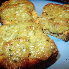 Basil Pesto Bread Rounds