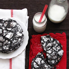 Chocolate Peppermint Crinkle Cookies