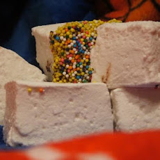 Light & Fluffy Homemade Marshmallows
