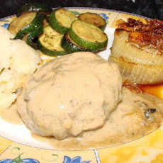 Beef Patties in Gravy