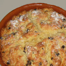 Peggy's Authentic Irish Soda Bread with Raisins