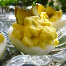 Paula Deen's Traditional Southern Devilled Eggs