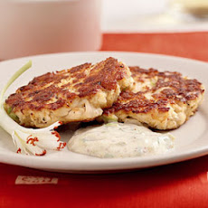 Creole Cakes with Sweet and Spicy Rémoulade Sauce