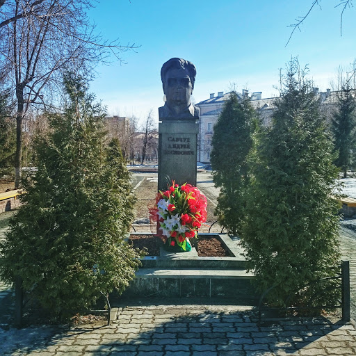 Памятник Савчуку А. И.