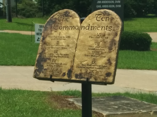 Ten Commandments Monument At Diva Dogs