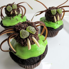Chili-Chocolate Spider Cupcakes