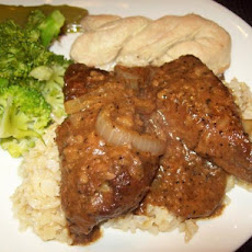 Liver and Onions W/ Gravy