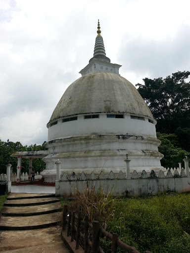Pagoda Of Punchi Dambadiva Temple