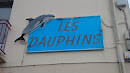 Les Dauphins 