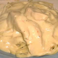 Easiest Crock Pot Chicken Alfredo