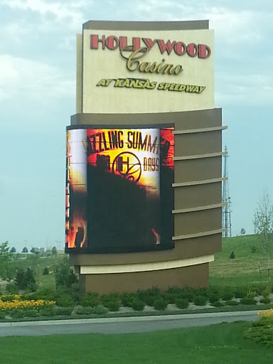 Hollywood Casino at Kansas Speedway Sign