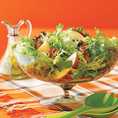 Green Salad with Apples and Toasted Walnuts