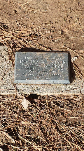 Dorothy Lesnik Memorial