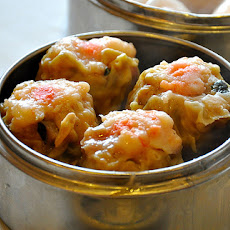 Boiled Shrimp and Pork Dumplings