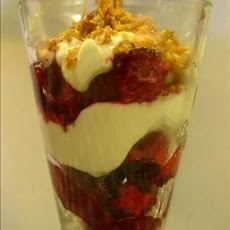 Fruit Crunch Sundae