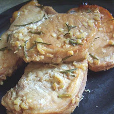 Pineapple-Garlic Pork Chops