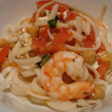 Spaghetti With Shrimp, Chickpeas, and Feta