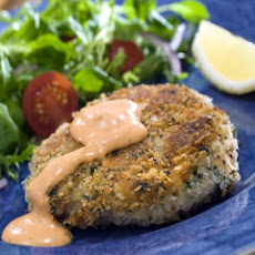 Hellmann's Dijon Pepper Tuna Cakes
