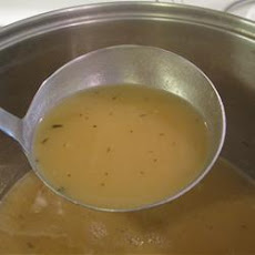 Rich Make-Ahead Turkey Gravy