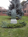 Szklana Statuetka Matki Boskiej 