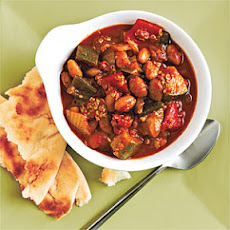 Quinoa and Roasted Pepper Chili