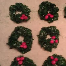 Christmas Cornflake Wreath Cookies