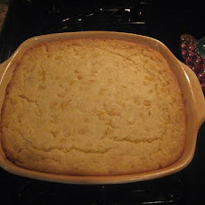Jiffy Corn Casserole (5 Ingredients) Easy & Delicious!