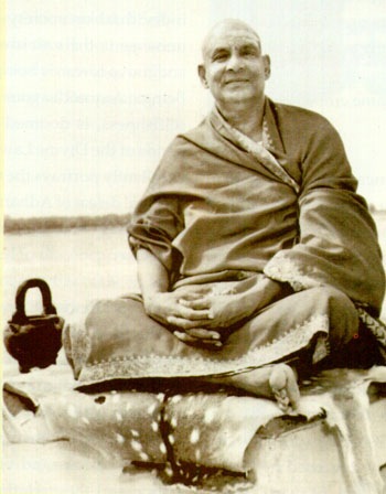 [Swami Sivananda[5].jpg]