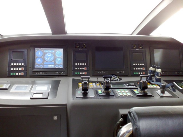 [12042008018 [800x600][2].jpg]