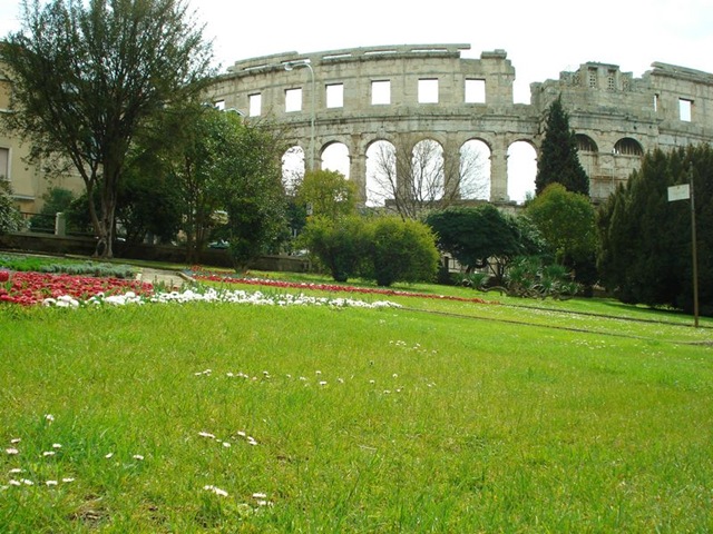[ARENA PULA[2].jpg]