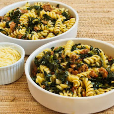 Pasta with Hot Italian Sausage, Kale, Garlic, and Red Pepper Flakes