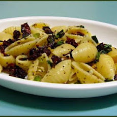 Garlic Sun-Dried Tomato Pasta