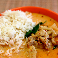 Taste of Thailand Red Curry Pork (Manang Muu)