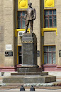 Памятник Орджоникидзе