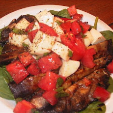 Grilled Portabella and Spinach Salad